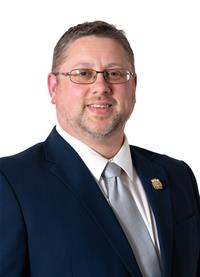 Portrait of Peter Winkler