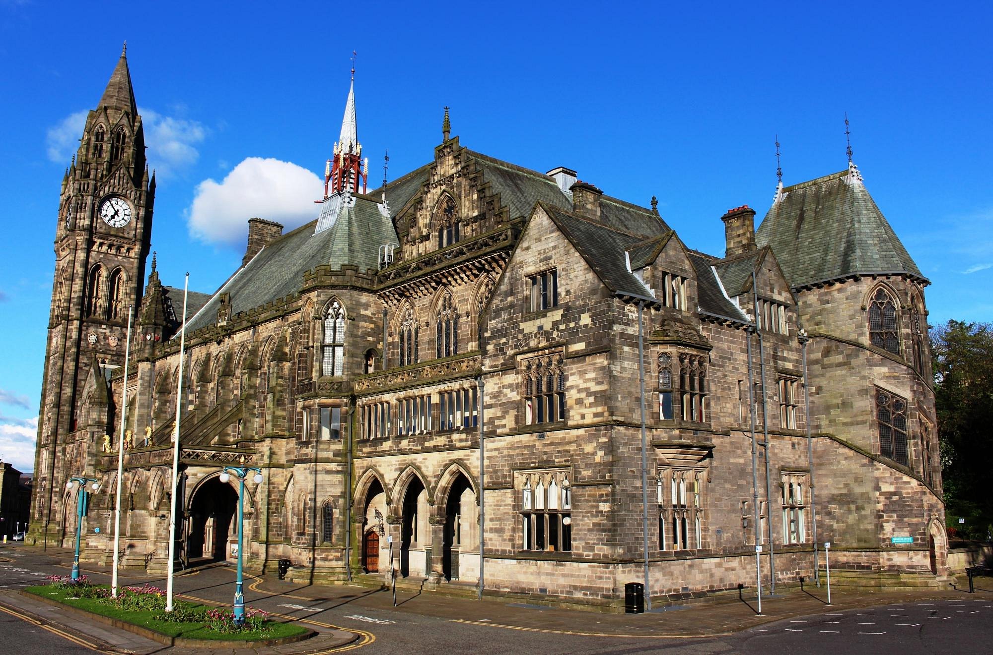 Rochdale Town Hall falcon webcam temporarily offline as new camera planned